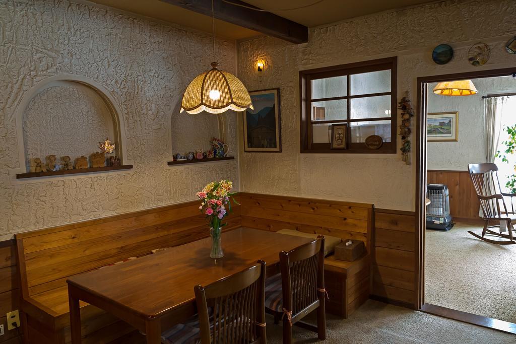 Pension Starlight Azumi Hakuba Exterior photo