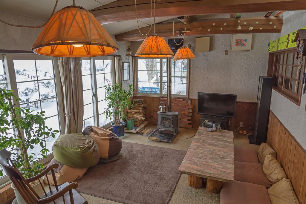 Pension Starlight Azumi Hakuba Exterior photo