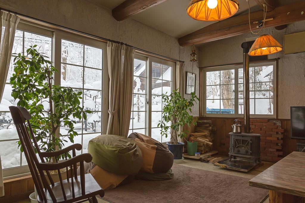 Pension Starlight Azumi Hakuba Exterior photo